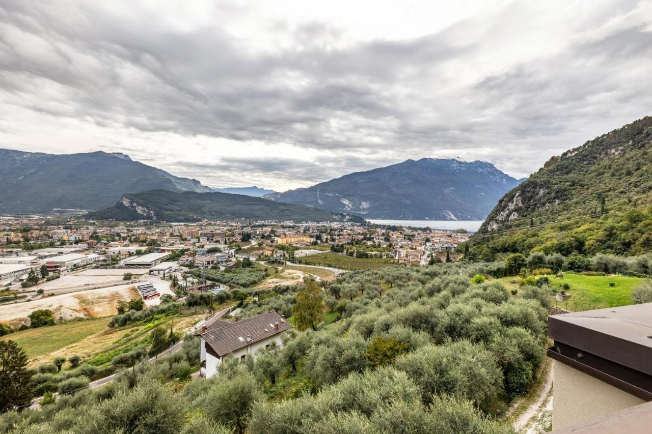 La Terrazza Di Vincent Sul Garda Apartment Riva del Garda Ngoại thất bức ảnh